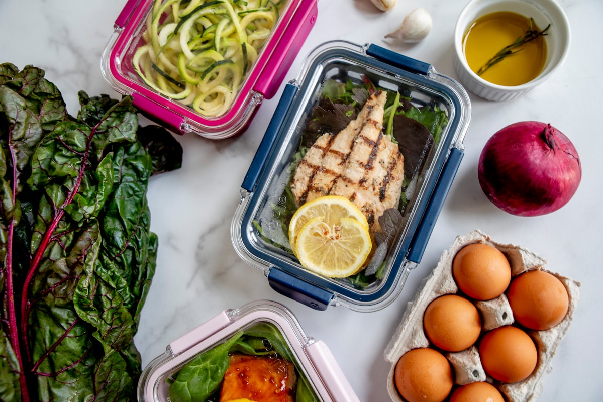 Protein oatmeal prep containers